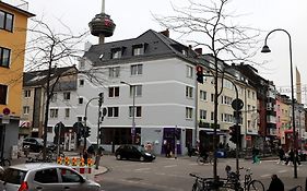 Weltempfänger Hostel Köln